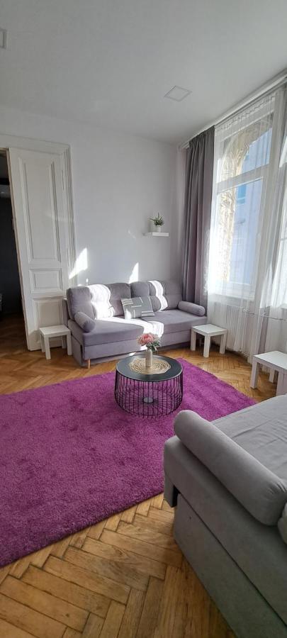 Sweet 16 Apartment In The Party District Budapest Eksteriør bilde